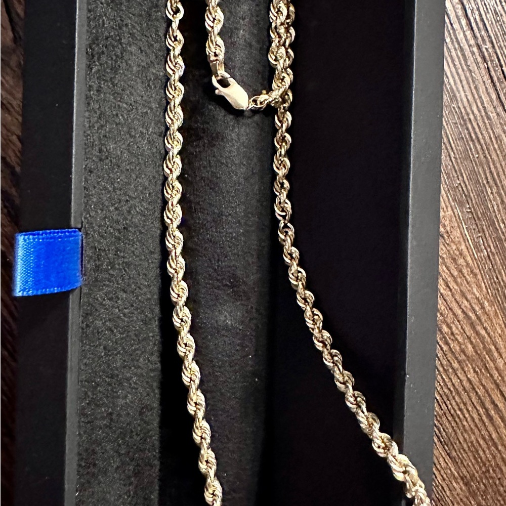 24 inch Gold Rope Chain - Picture 3 of 8